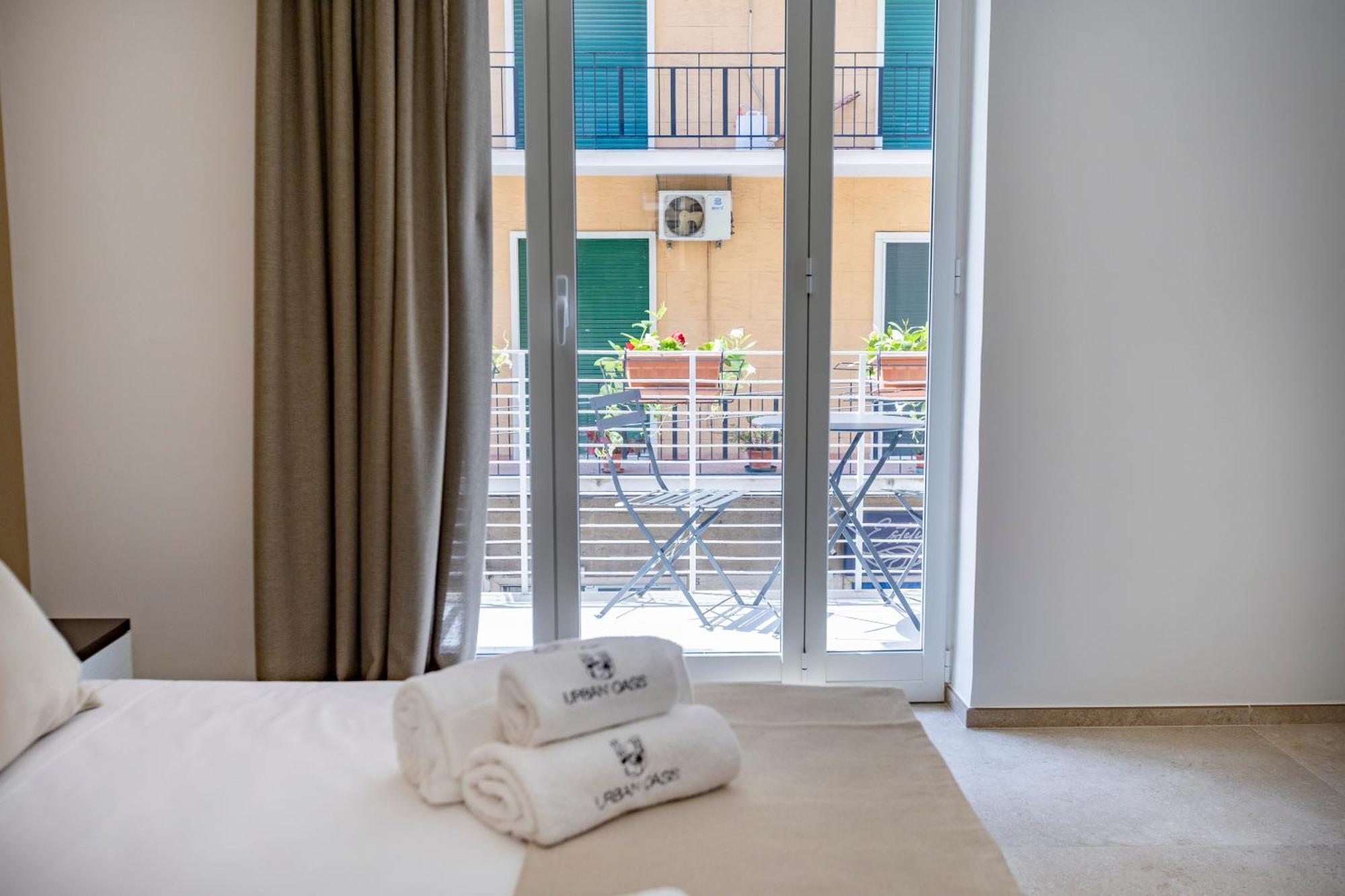 Hotel Urban Oasis à Bari Extérieur photo