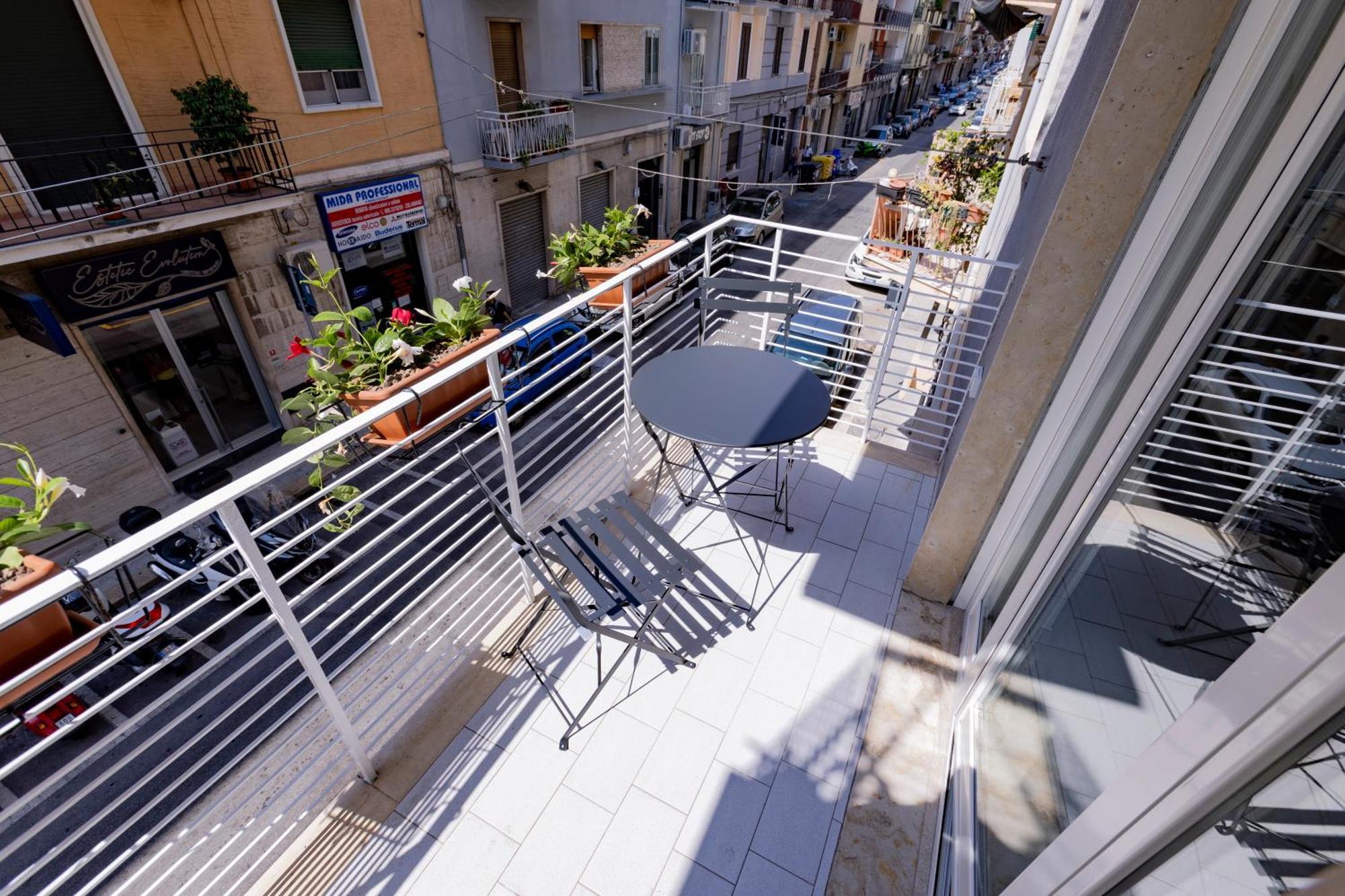 Hotel Urban Oasis à Bari Extérieur photo