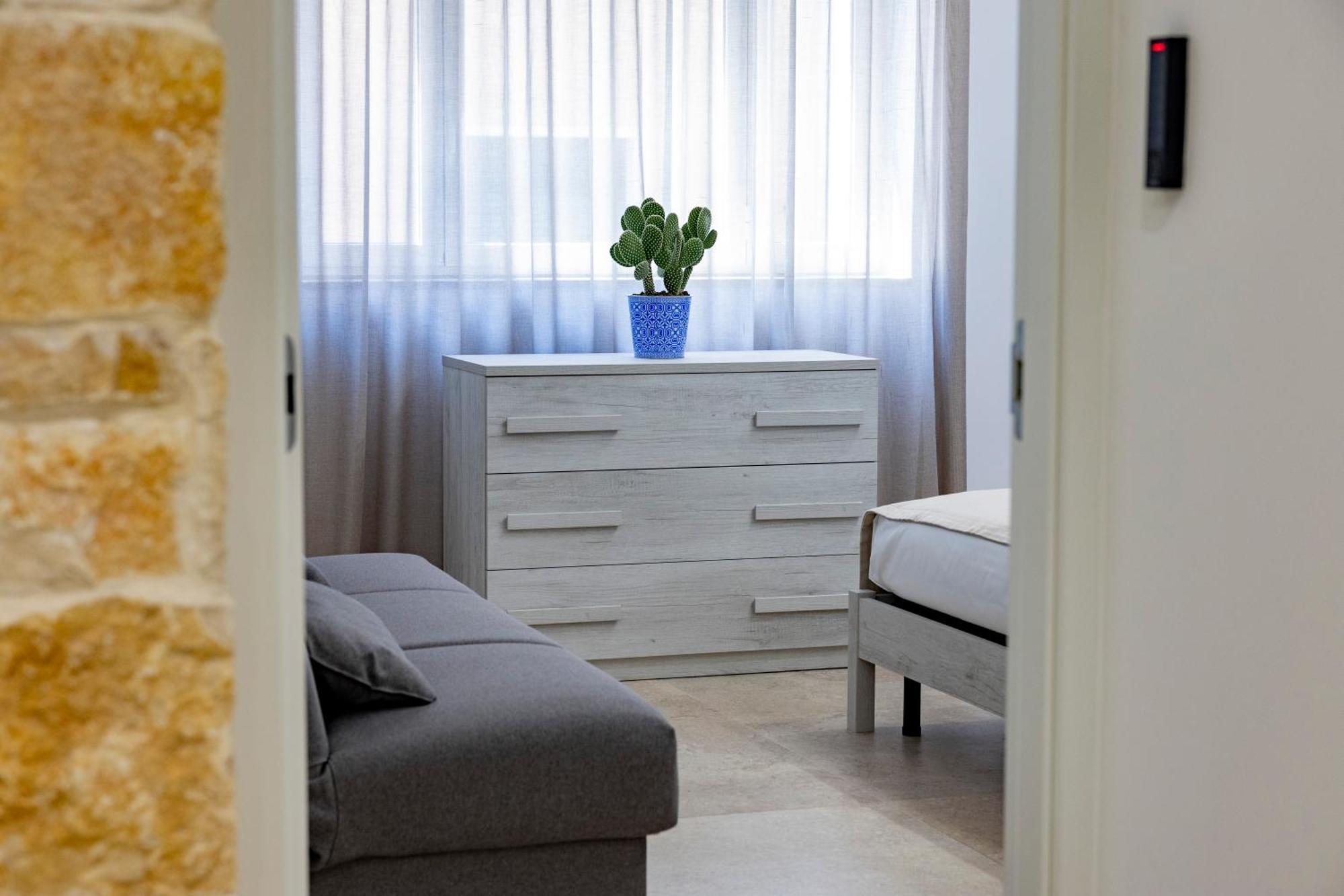 Hotel Urban Oasis à Bari Extérieur photo