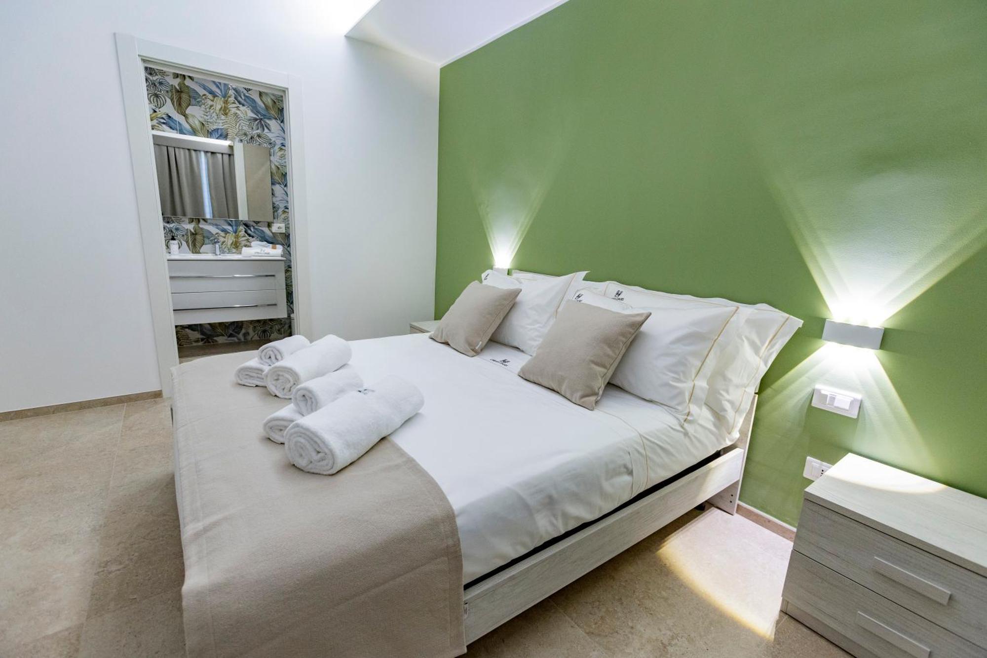 Hotel Urban Oasis à Bari Extérieur photo